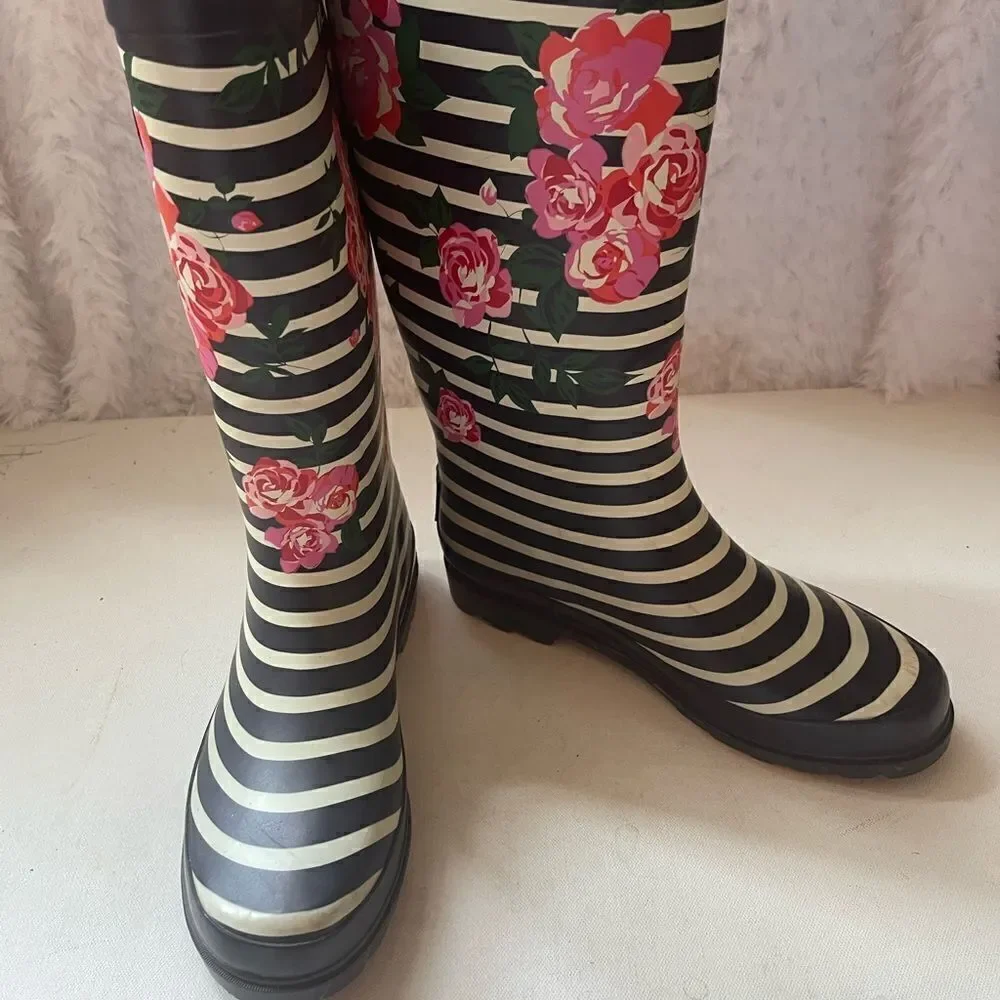 Austin Trading black and white stripes with pink roses rain boots size 8